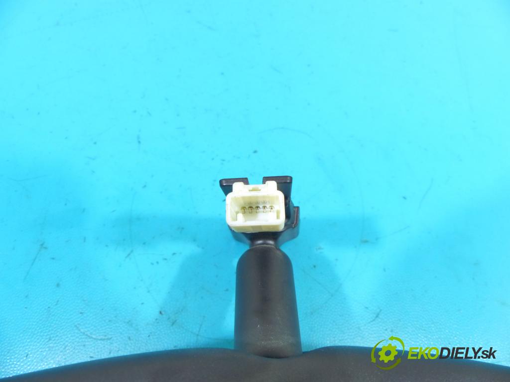 Toyota Avensis III T27 2009-2018 2.0 D4D 126 hp manual 93 kW 1998 cm3 4- zpětné zrcátko vnitřní 878100F050 (Světla vnitřní)