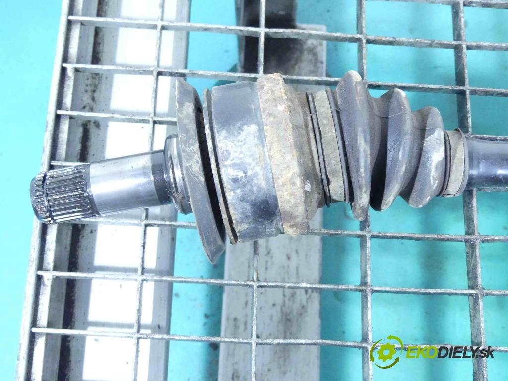 Bmw 1 F20 2011-2019 1.6 T 170 HP automatic 125 kW 1598 cm3 5- poloos ľavé 7628251 (Poloosy)