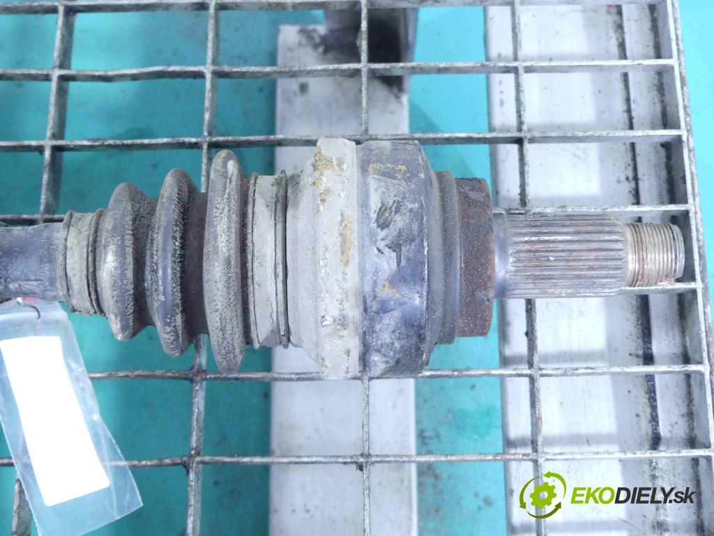 Bmw 1 F20 2011-2019 1.6 T 170 HP automatic 125 kW 1598 cm3 5- poloos ľavé 7628251 (Poloosy)