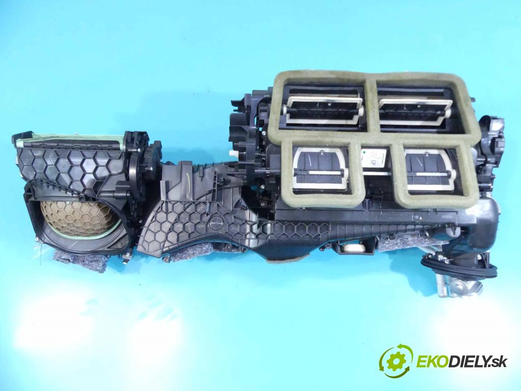 Bmw 1 F20 2011-2019 1.6 T 170 HP automatic 125 kW 1598 cm3 5- radiator 9207085-09 (Radiátory kúrenia)