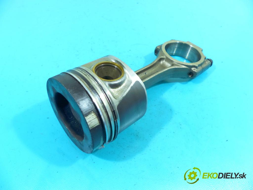 Audi A4 B8 2007-2015 2.0 tdi 136 HP manual 100 kW 1968 cm3 5- piest CAGB (Piesty)