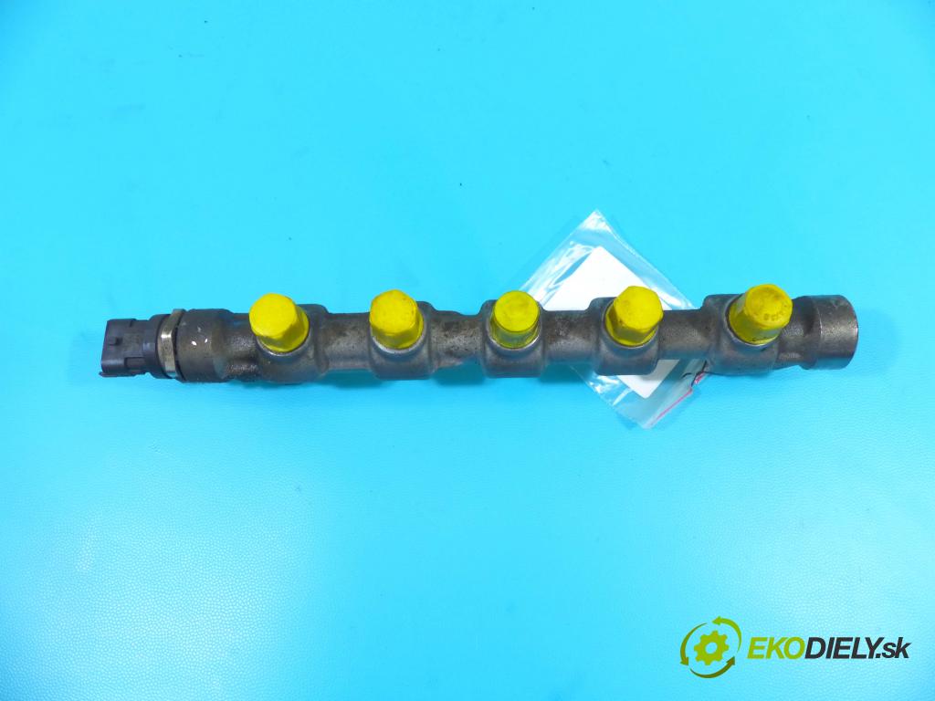 Hyundai Ix35 1.7 crdi 116 HP manual 85 kW 1685 cm3 5- lišta vstrekovacia 0445214181 (Vstrekovacie lišty)