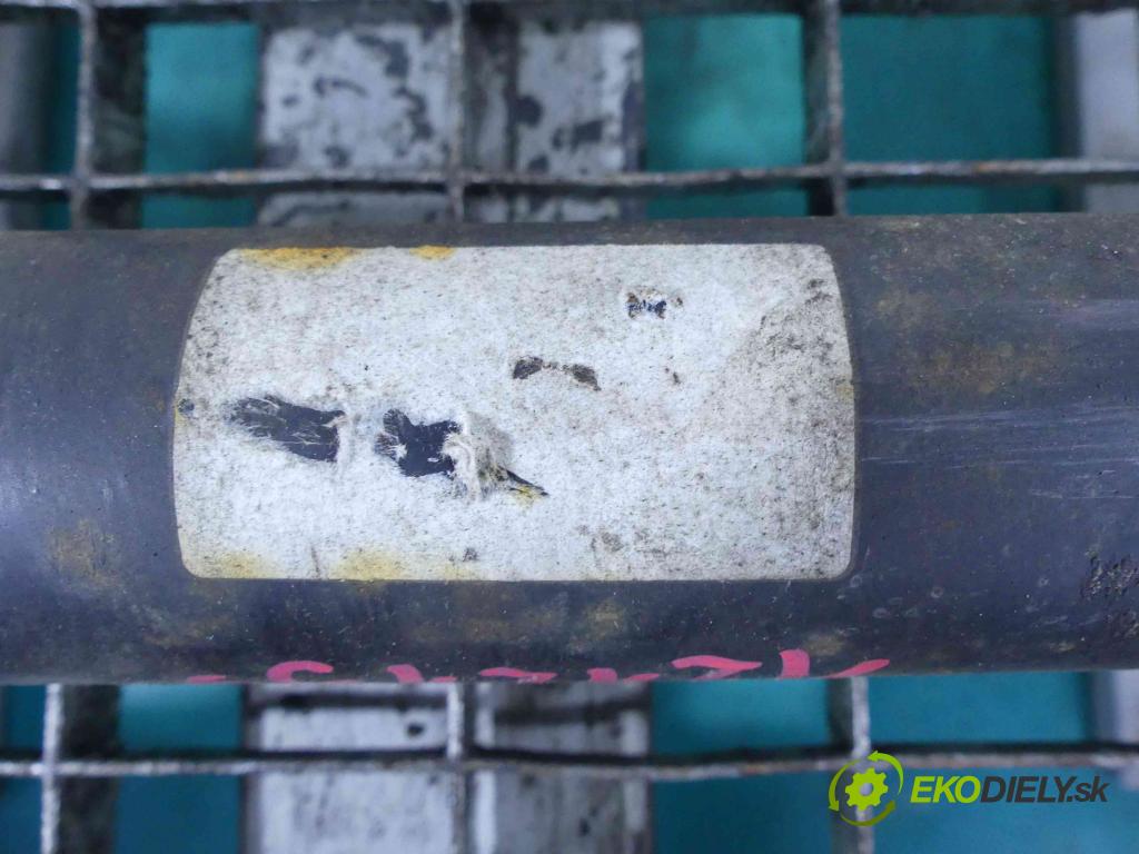 Suzuki Grand Vitara II 2005-2014 2.0 16v 140 HP manual 103 kW 1995 cm3 5- Hřídel:  (Kardaňové hriadele)