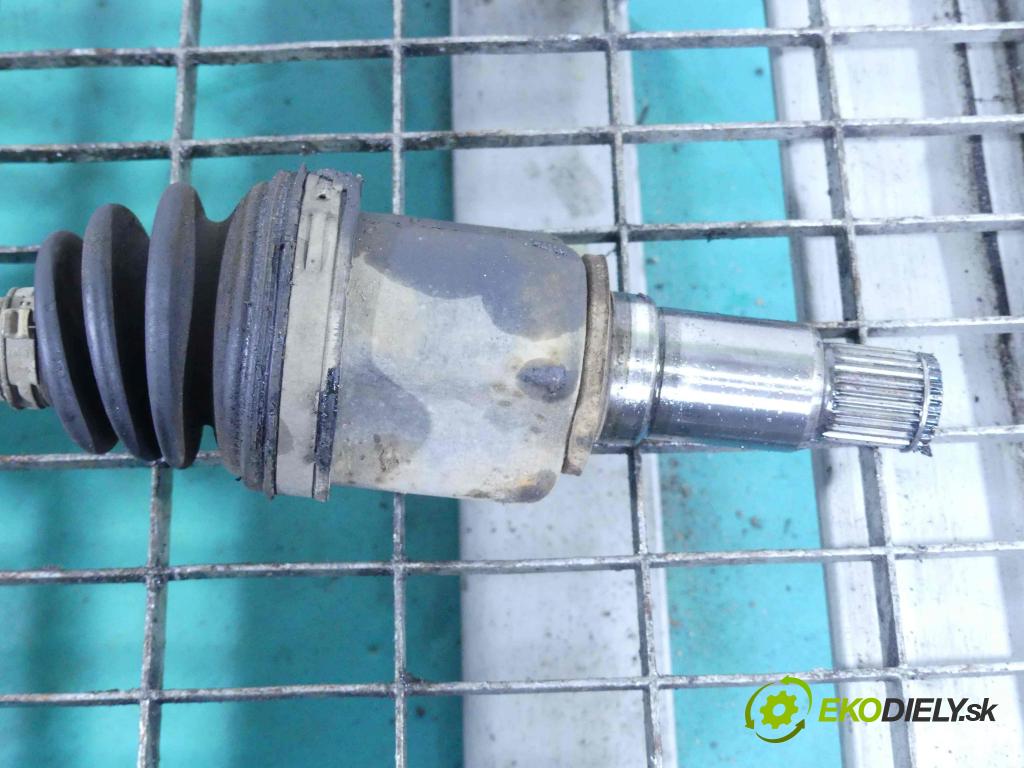 Suzuki Grand Vitara II 2005-2014 2.0 16v 140 HP manual 103 kW 1995 cm3 5- poloos pravé  (Poloosy)