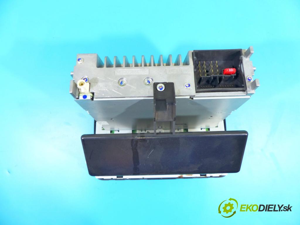 Vw Caddy III 2K 2003-2015 2.0 tdi 140 HP manual 103 kW 1968 cm3 5- Radio továreň: 5K0035156X