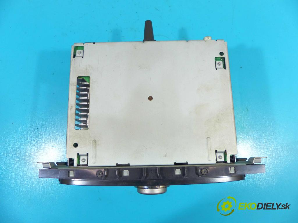 Ford Mondeo Mk4 2007-2014 2.0 16v 145 HP manual 107 kW 1999 cm3 5- Radio továreň: VP6M2F-18C821-AE