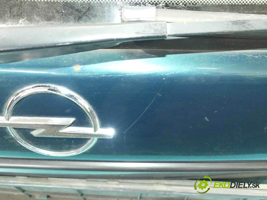 Opel Astra I 1991-2002 1.4 60 hp manual 44 kW 1389 cm3 5- zadní kufrové dveře  (Zadní kapoty)
