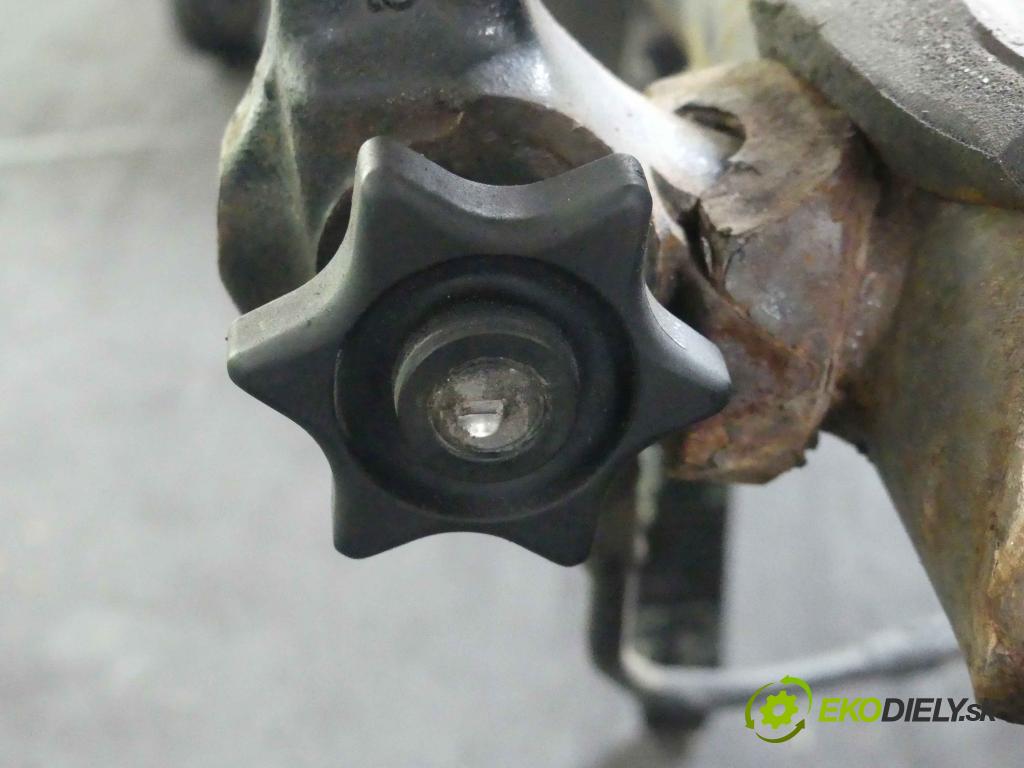 Vw Sharan I 1995-2010 1.9 tdi 110 hp manual 81 kW 1896 cm3 5- oko tažné