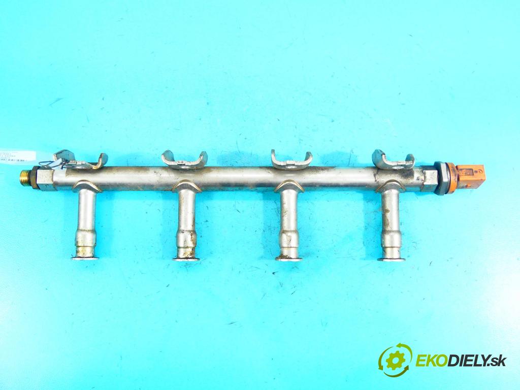 Skoda Fabia II 2007-2014 1.2 TSI 105 HP manual 77 kW 1197 cm3 5- lišta vstrekovacia 03F133320C (Vstrekovacie lišty)