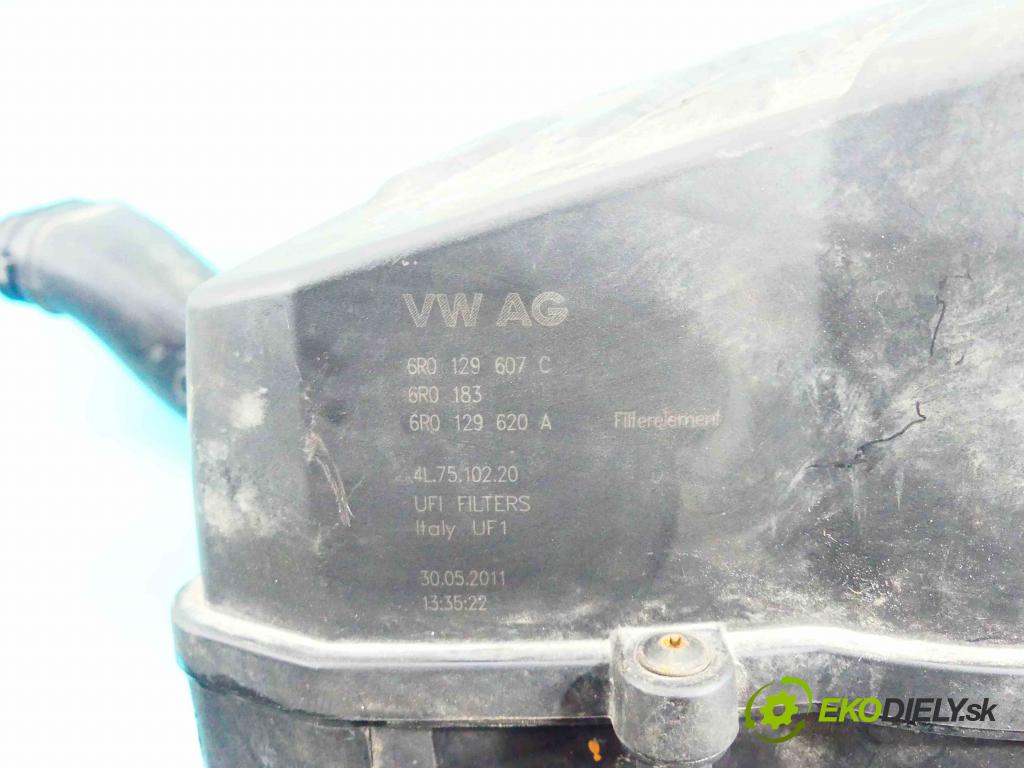 Skoda Fabia II 2007-2014 1.2 TSI 105 hp manual 77 kW 1197 cm3 5- obal filtra vzduchu 6R0129607C (Kryty filtrů)