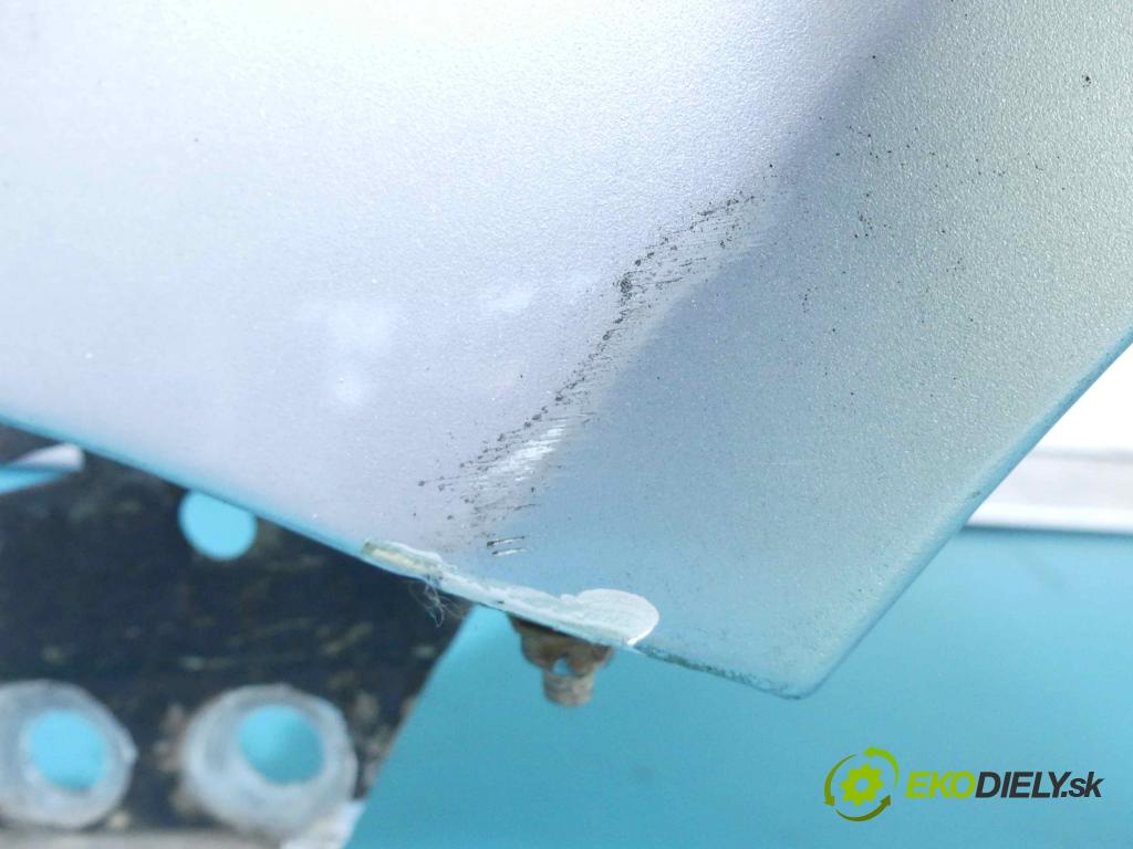 Vw Fox 1.2 6V 54 hp manual 40 kW 1198 cm3 3- blatnik přední levý