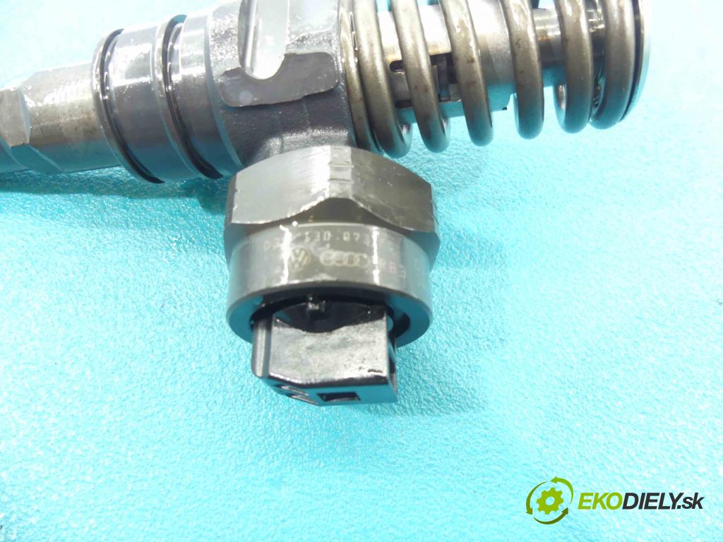 Vw Golf IV 1997-2003 1.9 tdi 116 HP manual 85 kW 1896 cm3 3- vstrekovacie čerpadlo 0414720007 (Vstrekovače)