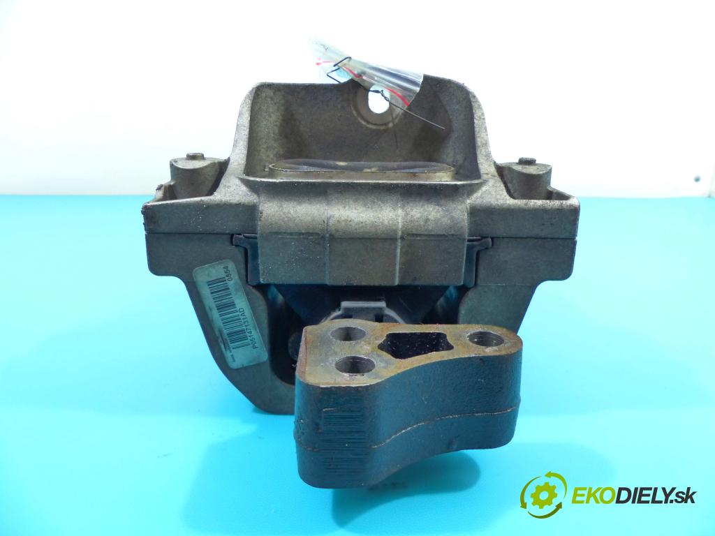 Fiat Freemont 2.0 jtd 170 hp automatic 125 kW 1956 cm3 5- Polštář: motoru P05147131AD (Držáky motoru)