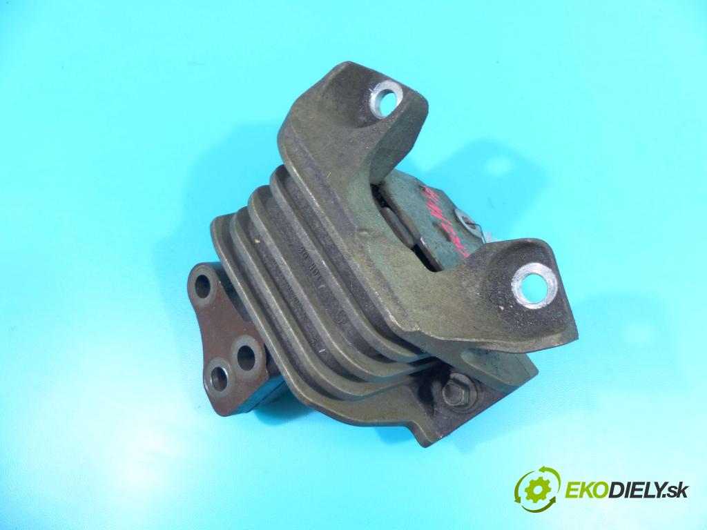 Fiat Freemont 2.0 jtd 170 hp automatic 125 kW 1956 cm3 5- Polštář: motoru P05147131AD (Držáky motoru)