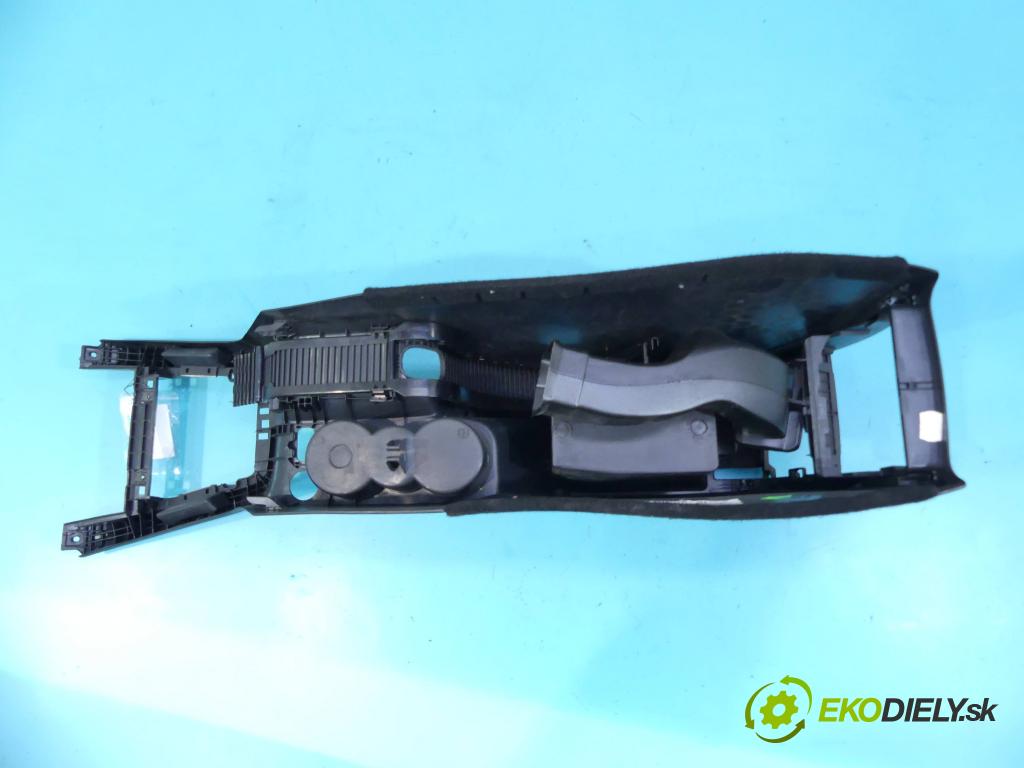Skoda Yeti 2009-2012 1.8 TSI 160 HP manual 118 kW 1798 cm3 5- operadlo 1Z1863241A (Lakťové opierky)
