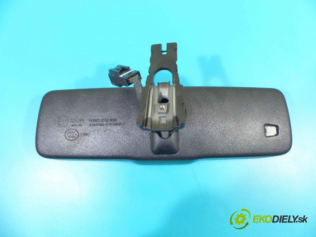 Kia Venga 1.6 16v 125 hp manual 92 kW 1591 cm3 5- zpětné zrcátko vnitřní (Světla vnitřní)