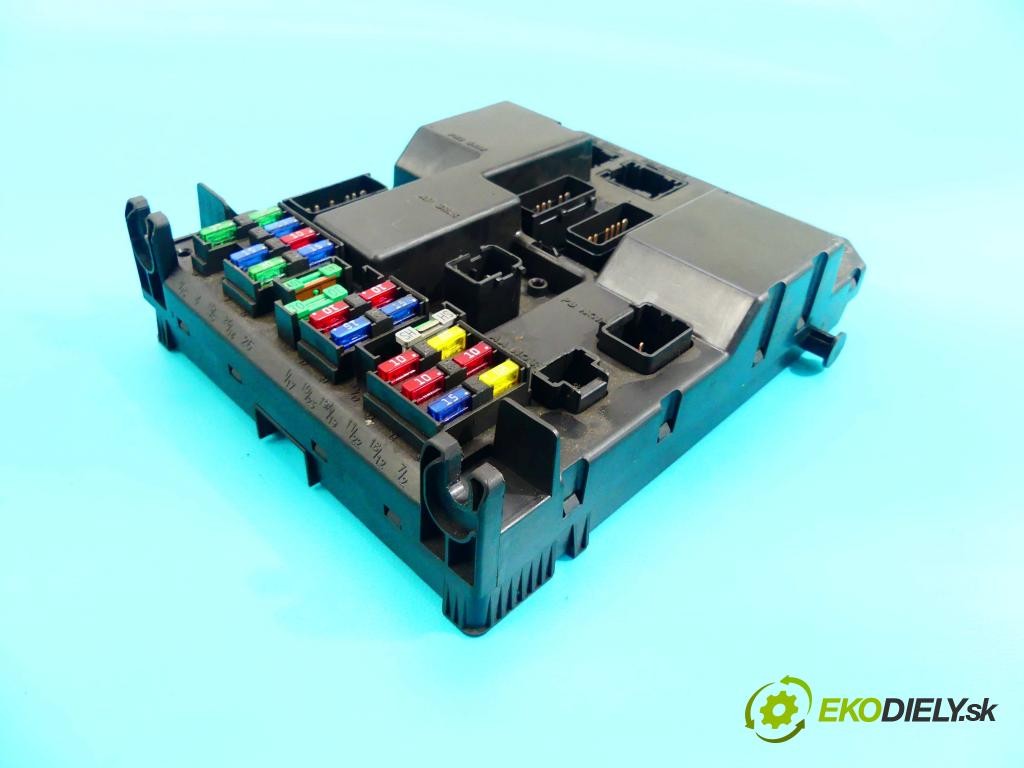 Peugeot 307 2.0 hdi 90 HP manual 66 kW 1997 cm3 5- modul riadiaca jednotka 9651197680A (Ostatné)