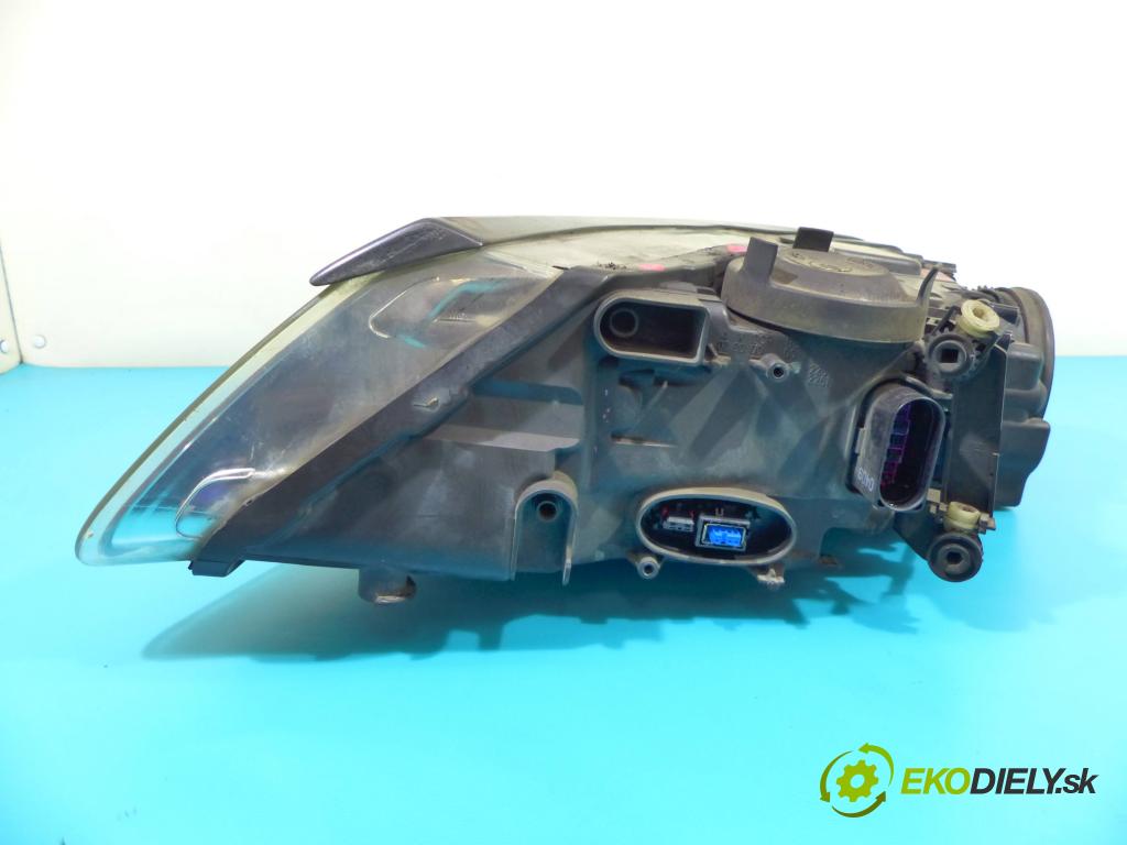 Vw Touareg I 2002-2010 2.5 tdi 174 HP automatic 128 kW 2461 cm3 5- Reflektor: pravý 7L6941032C (Pravé)