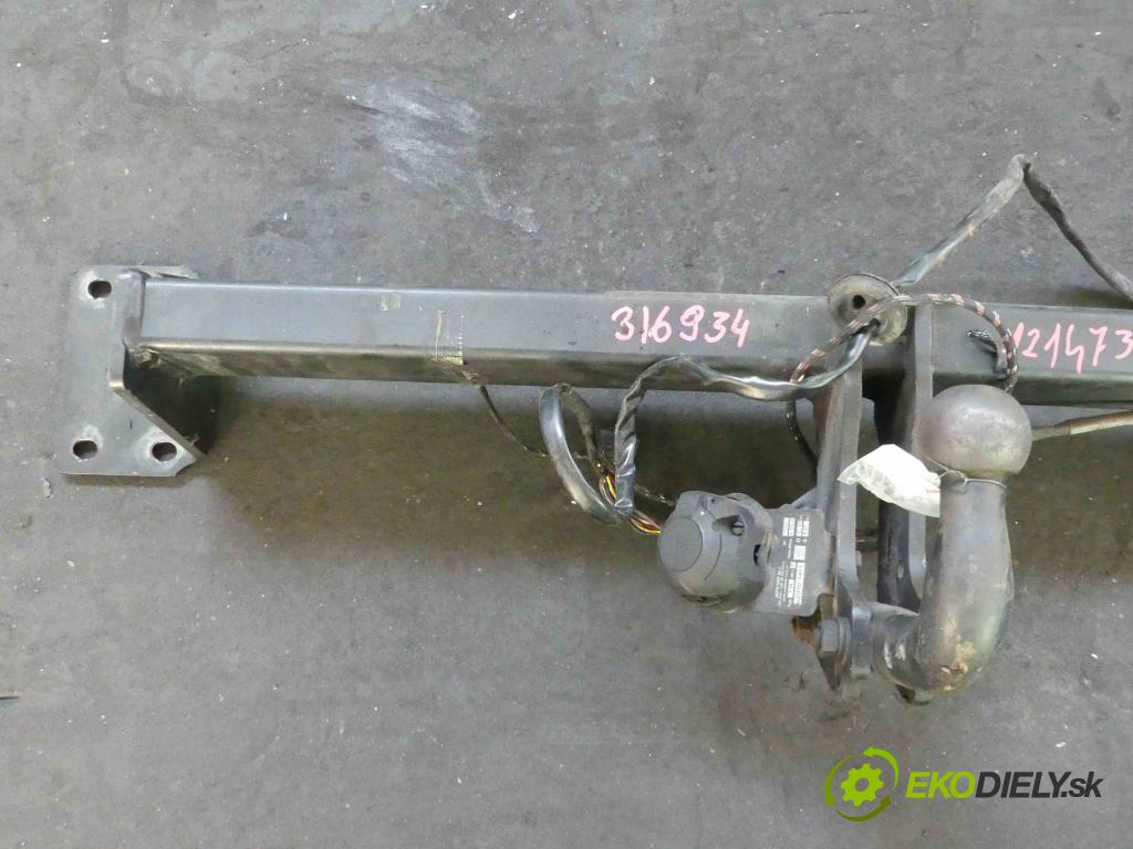 Vw Touareg I 2002-2010 2.5 tdi 174 hp automatic 128 kW 2461 cm3 5- oko tažné