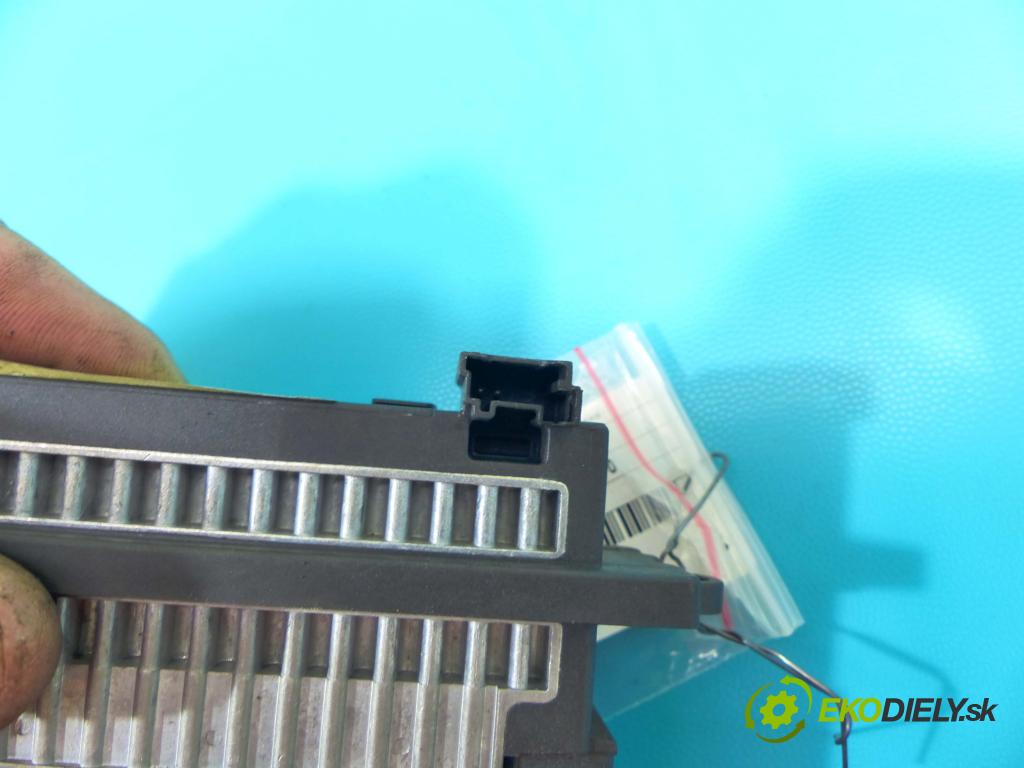 Opel Astra IV 2009-2015 1.6 cdti 110 HP manual 81 kW 1598 cm3 5- radiator 13590315 (Radiátory kúrenia)