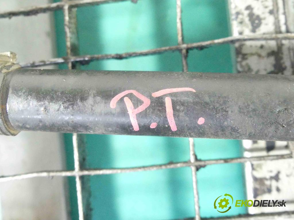 Skoda Yeti 2009-2012 1.8 TSI 160 HP manual 118 kW 1798 cm3 5- poloos pravé 3C0501204F (Poloosy)