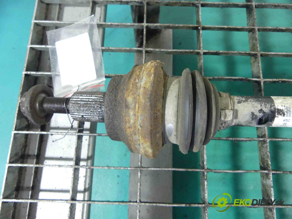 Skoda Yeti 2009-2012 1.8 TSI 160 HP manual 118 kW 1798 cm3 5- poloos pravé 3C0501204F (Poloosy)