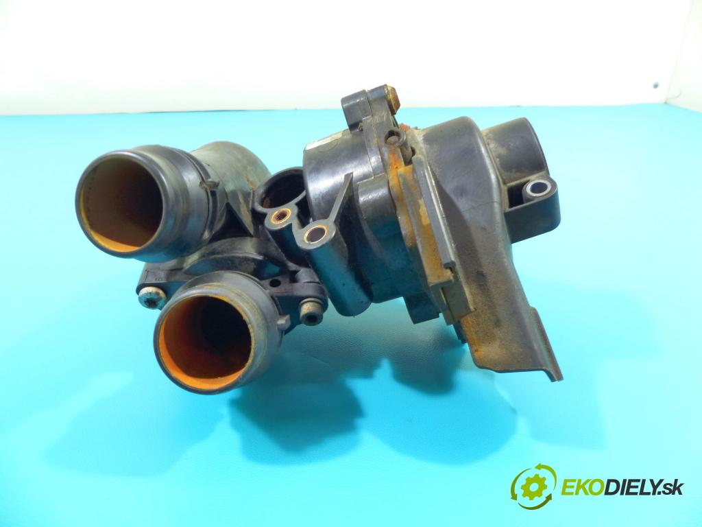 Skoda Yeti 2009-2012 1.8 TSI 160 hp manual 118 kW 1798 cm3 5- čerpadlo vody 06J121026AC (Vodní pumpy)