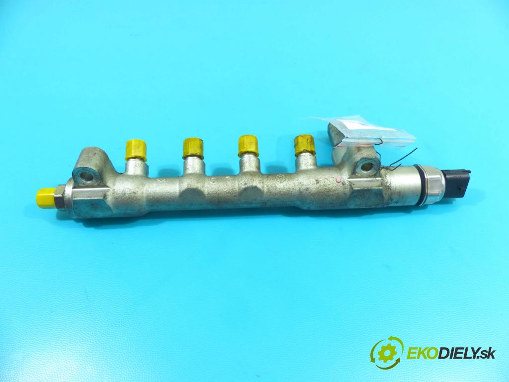 Opel Meriva B 2010-2017 1.7 cdti 110 HP manual 81 kW 1686 cm3 5- lišta vstrekovacia  (Vstrekovacie lišty)