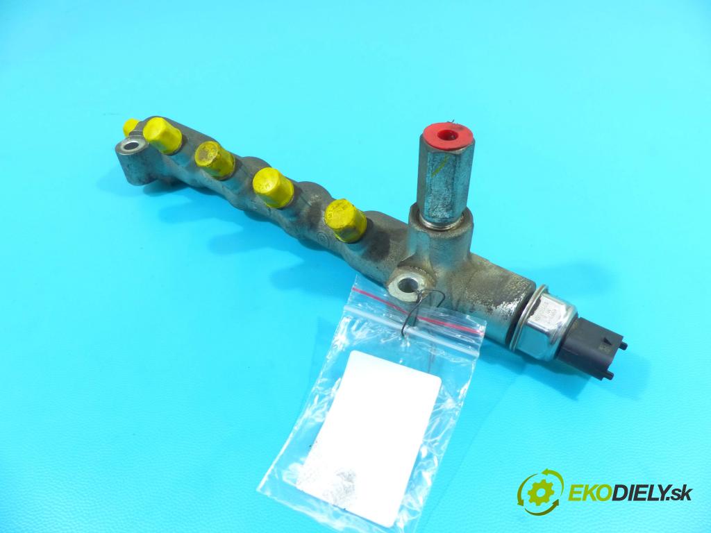 Opel Meriva B 2010-2017 1.7 cdti 110 HP manual 81 kW 1686 cm3 5- lišta vstrekovacia  (Vstrekovacie lišty)