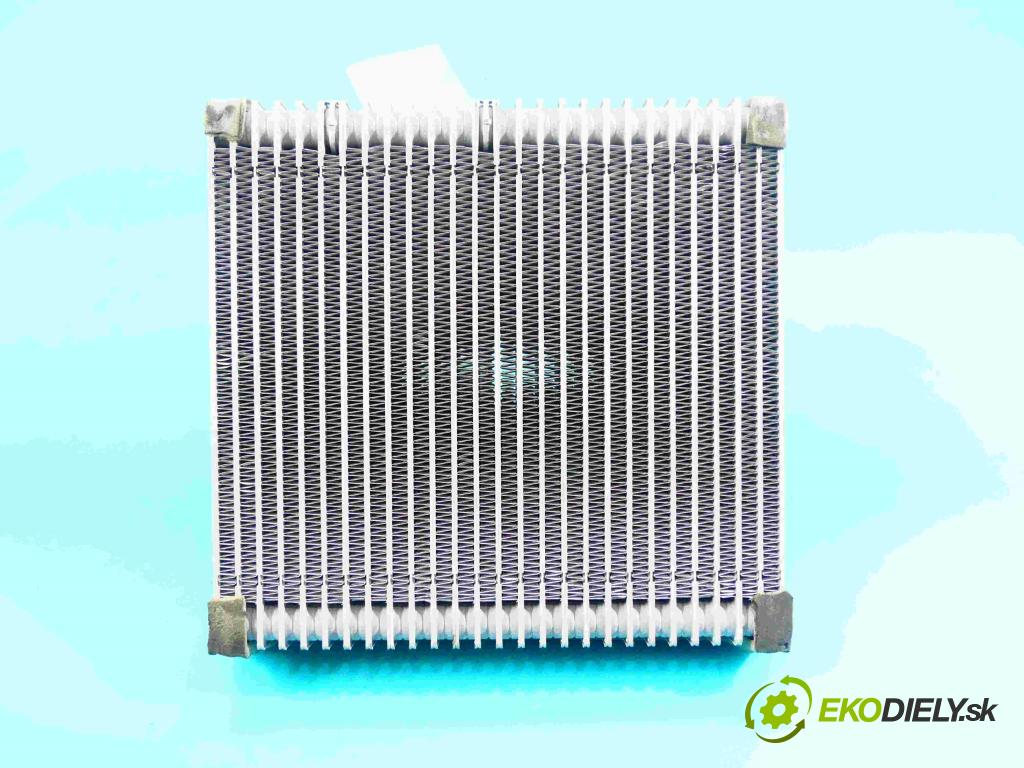 Opel Meriva B 2010-2017 1.7 cdti 110 HP manual 81 kW 1686 cm3 5- radiator (Radiátory kúrenia)