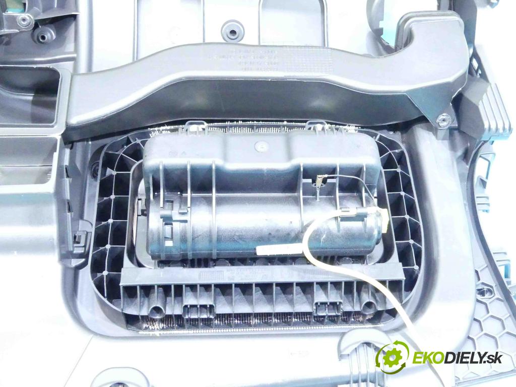 Opel Meriva B 2010-2017 1.7 cdti 110 HP manual 81 kW 1686 cm3 5- kokpit,pristrojová doska rozdeľovacia