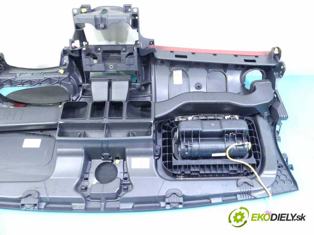 Opel Meriva B 2010-2017 1.7 cdti 110 HP manual 81 kW 1686 cm3 5- kokpit,pristrojová doska rozdeľovacia
