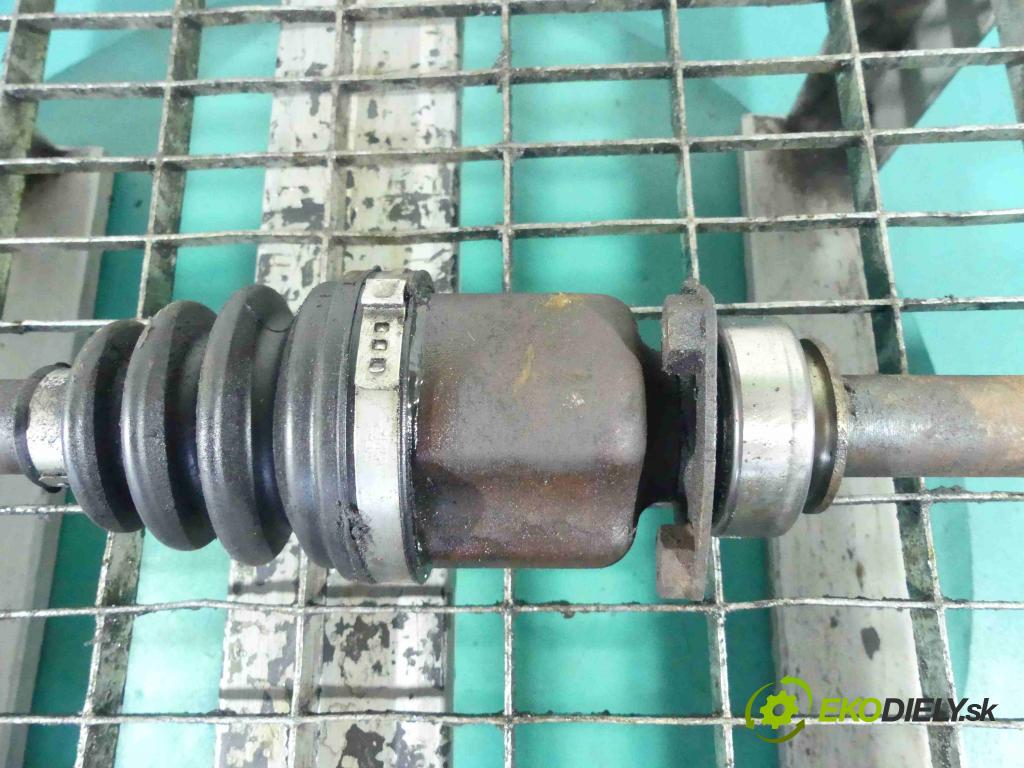 Fiat Bravo II 2007-2014 1.6 jtd 105 HP manual 77 kW 1598 cm3 5- poloos pravé  (Poloosy)