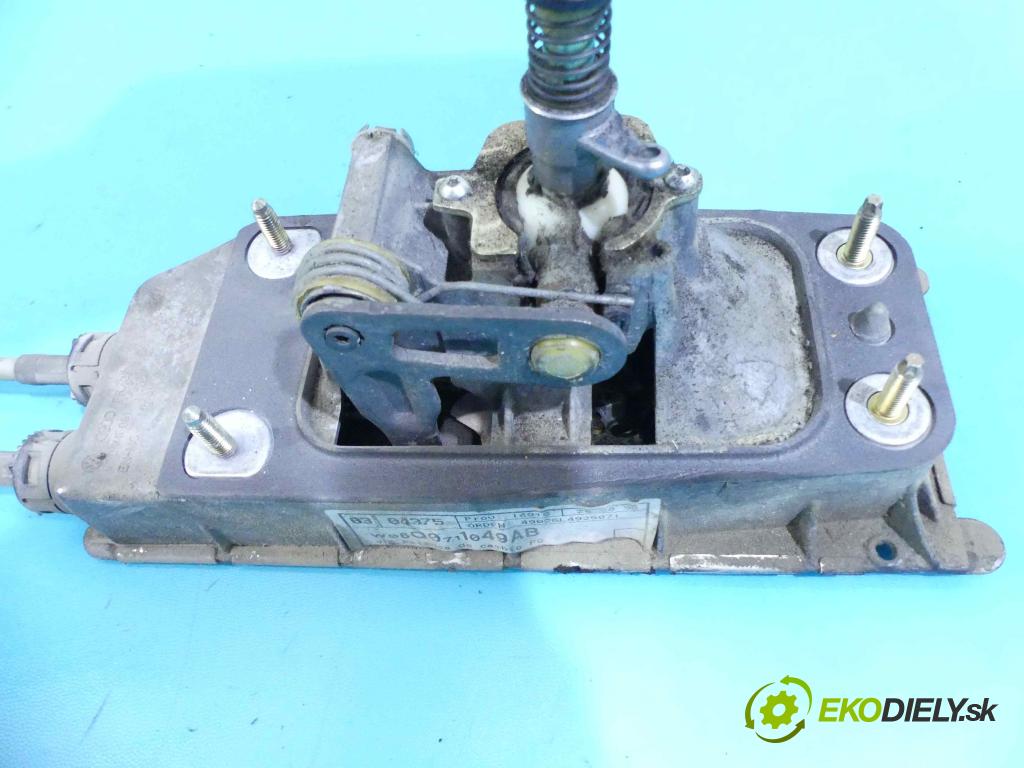 Seat Cordoba II 6L 2002-2008 1.4 16v 75 HP manual 55 kW 1390 cm3 4- Páka: Změny: stupeň,rýchlosť 6Q0711049AB (Rýchlostné páky / kulisy)