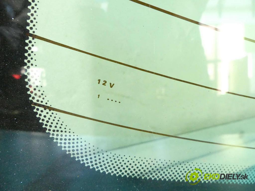 Peugeot 406 2.0 hdi 110 hp manual 81 kW 1998 cm3 4- sklo zadní  (Okna zadní)