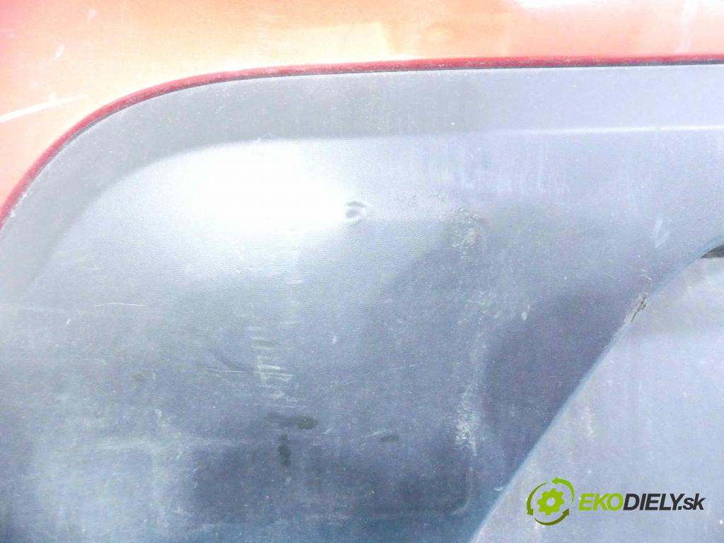 Dacia Sandero I 2008-2012 1.6 8v 84KM manual 62 kW 1598 cm3 5- nárazník zadní