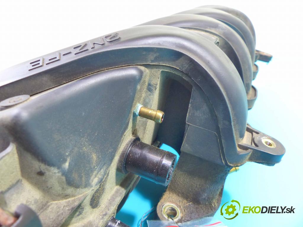 Toyota Yaris verso 1.3 vvti 86 HP manual 63 kW 1299 cm3 5- zvod nasávací  (Sacie potrubia)