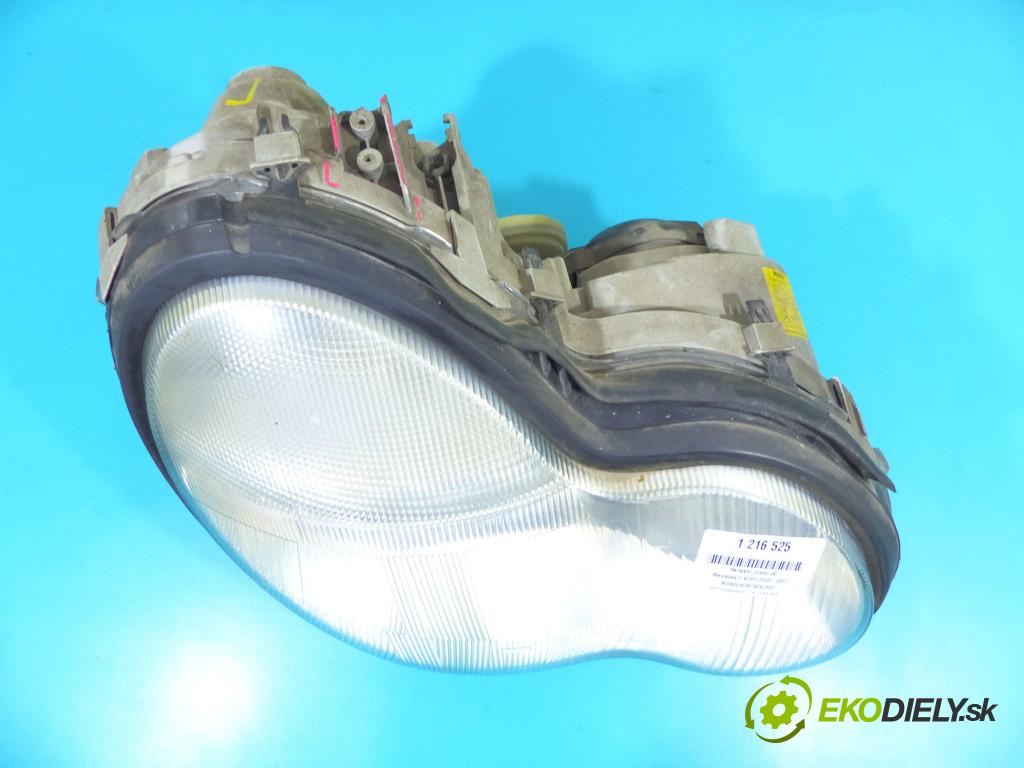 Mercedes C W203 2000-2007 2.0 129 HP manual 95 kW 1998 cm3 4- Reflektor: pravý 0301166202 (Pravé)