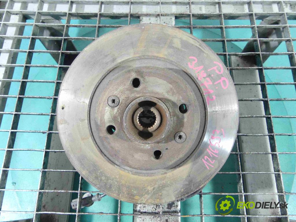 Dacia Sandero I 2008-2012 1.6 8v 84KM manual 62 kW 1598 cm3 5- náboj pravé  (Náboje)