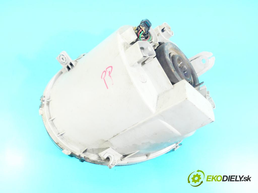 Daewoo Matiz 1.0 64 HP manual 47 kW 995 cm3 5- Reflektor: pravý  (Pravé)