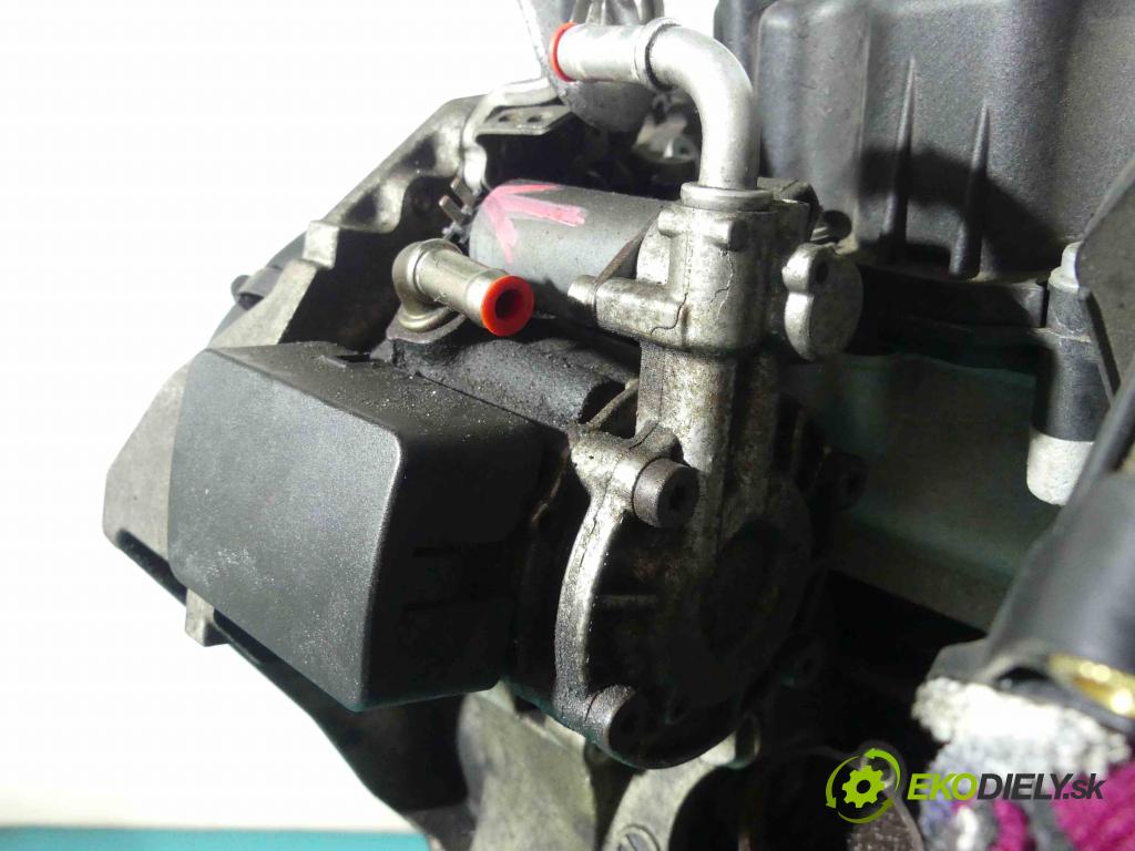 Seat Ibiza IV 6J 2008-2017 1.6 tdi 90 HP manual 66 kW 1598 cm3 5- čerpadlo vstrekovacia 03L130755AH (Vstrekovacie čerpadlá)