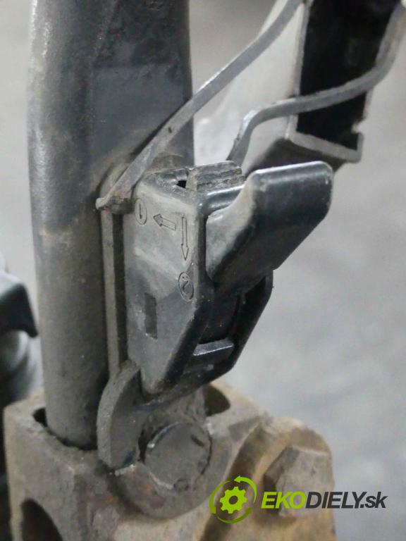 Ford Mondeo Mk3 2000-2007 2.0 tdci 131 hp manual 96 kW 1998 cm3 5- oko tažné