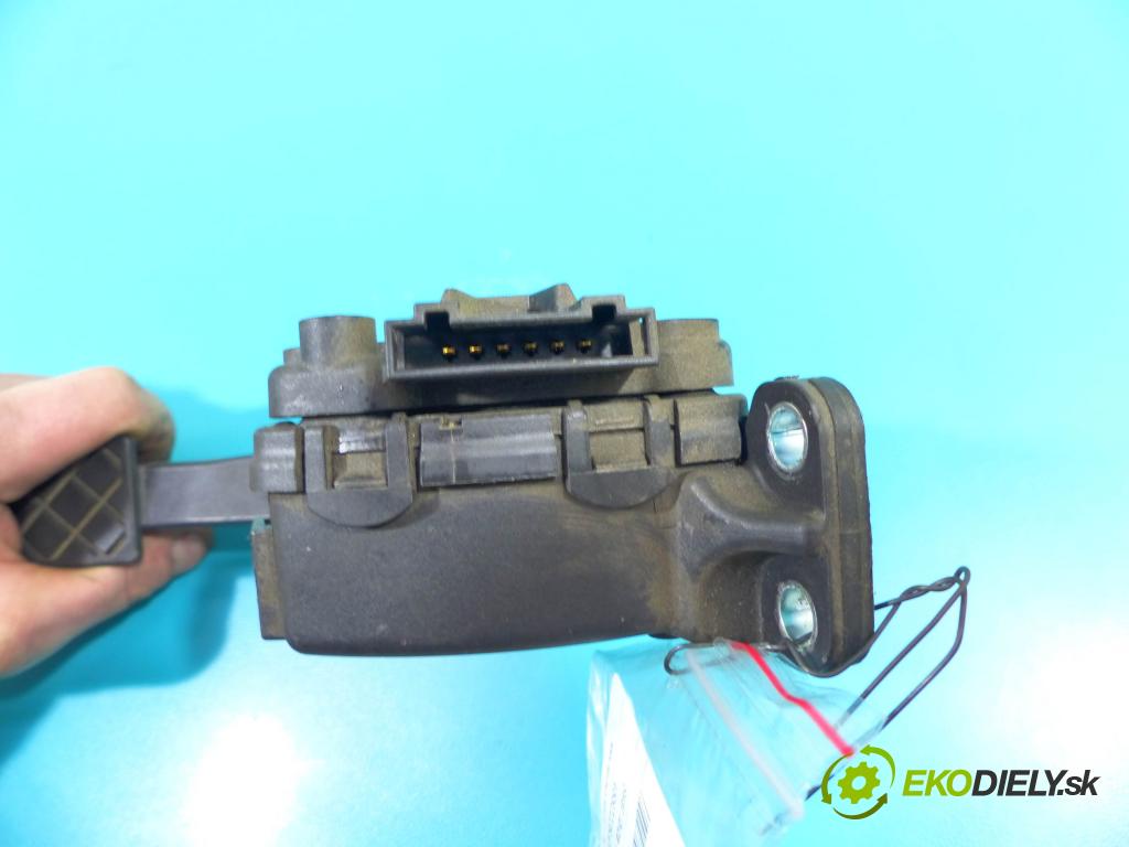 Seat Ibiza IV 6J 2008-2017 1.6 tdi 90 HP manual 66 kW 1598 cm3 5- pedále 6Q1721503M (Pedále)