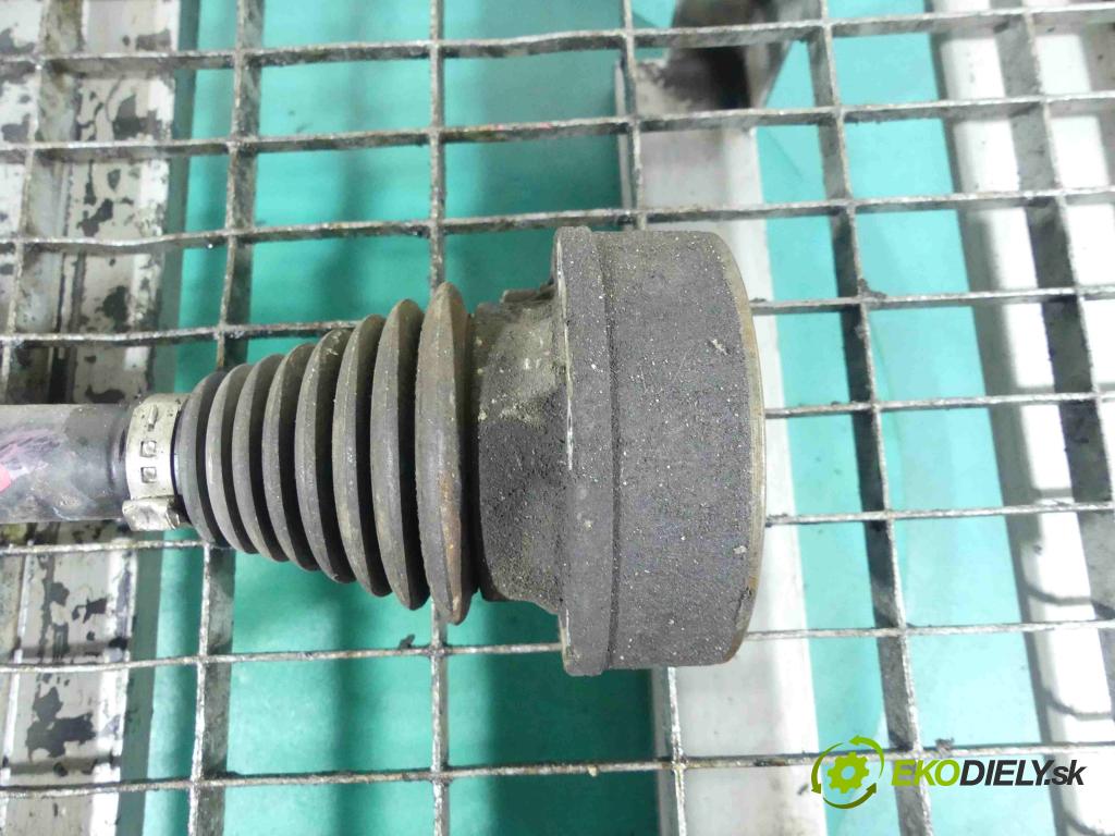 Seat Ibiza IV 6J 2008-2017 1.6 tdi 90 HP manual 66 kW 1598 cm3 5- poloos ľavé  (Poloosy)