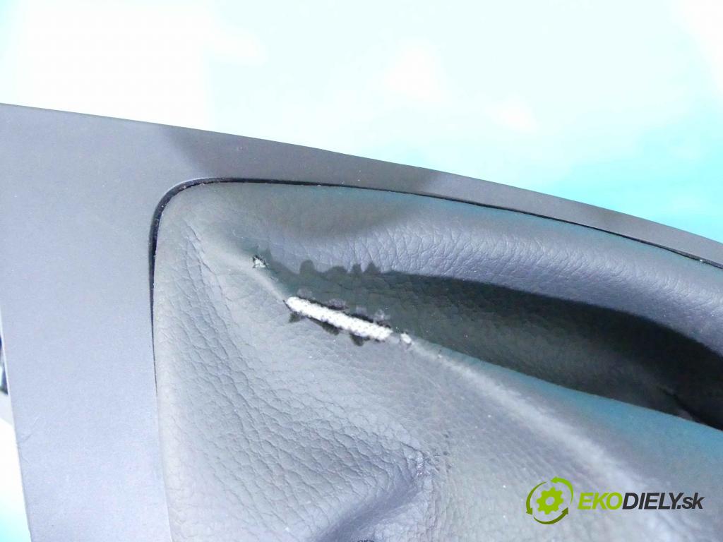 Toyota Verso 2009-2018 2.0 D4D 126 HP manual 93 kW 1998 cm3 5- Páka: Změny: stupeň,rýchlosť 112102525 (Rýchlostné páky / kulisy)