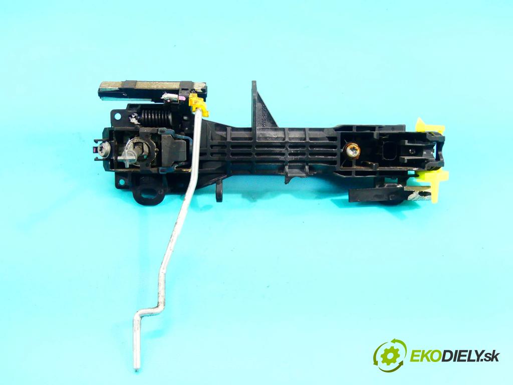 Toyota Verso 2009-2018 2.0 D4D 126 HP manual 93 kW 1998 cm3 5- rukoväť predné ľavé mimo:  (Vonkajšie predné ľavé)