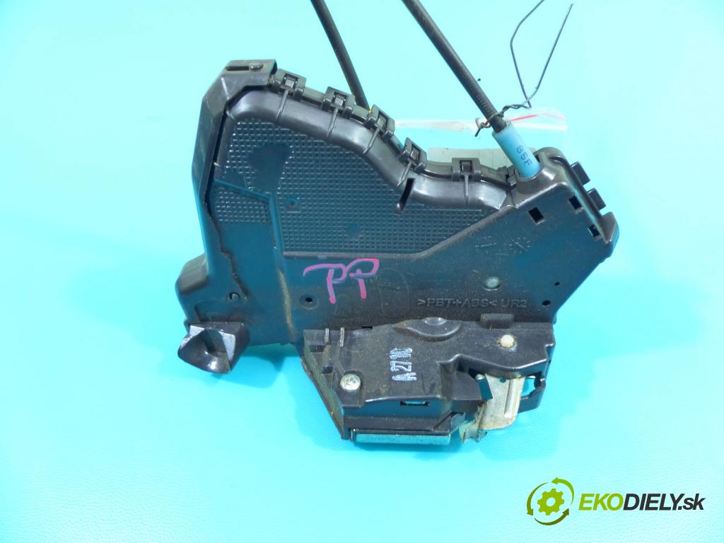 Toyota Verso 2009-2018 2.0 D4D 126 hp manual 93 kW 1998 cm3 5- zámek přední pravý
