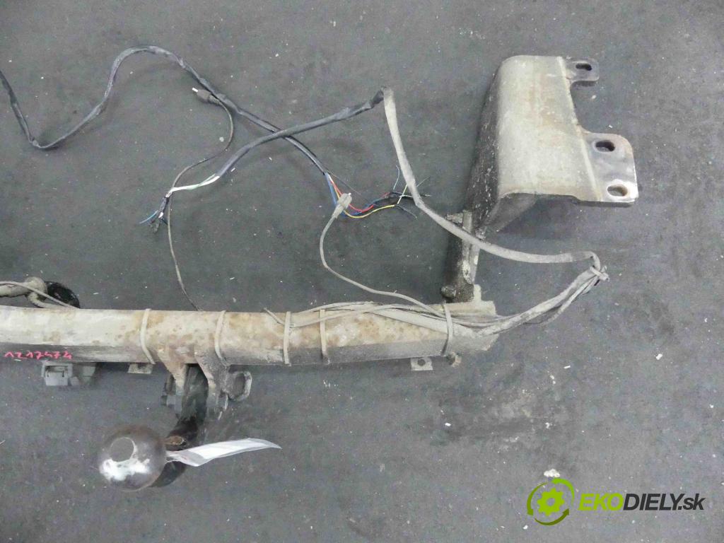 Toyota Verso 2009-2018 2.0 D4D 126 hp manual 93 kW 1998 cm3 5- oko tažné