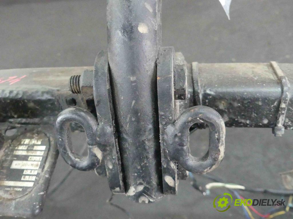 Toyota Verso 2009-2018 2.0 D4D 126 hp manual 93 kW 1998 cm3 5- oko tažné