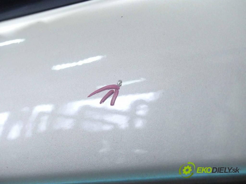 Opel Astra I 1991-2002 1.4 16v 90 hp manual 66 kW 1389 cm3 5- zadní kufrové dveře  (Zadní kapoty)